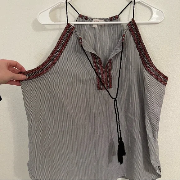 Ann Taylor LOFT Women's Embroidered Tassel Halter Top - Picture 2 of 5